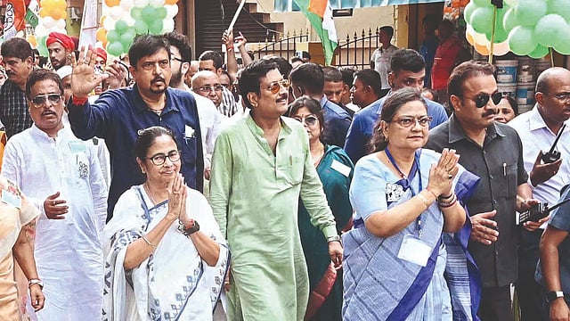 mamata banerjee & kakoli ghosh dastidar