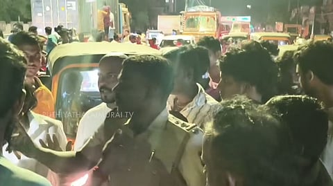 தமிழ்நாடு முழுவதும் தொடரும் மின்வெட்டு
