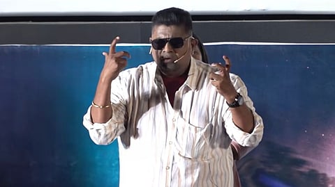 Vikram supposed to act in Nandhalala says Mysskin