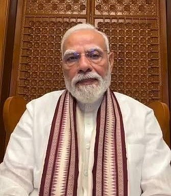 modi selfie video has been released only on Facebook and Instagram
