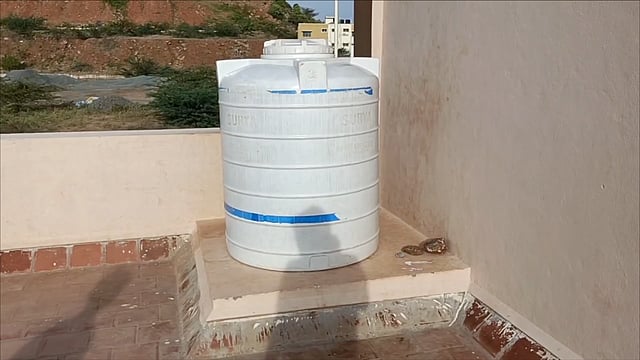 WATER TANK 