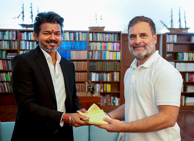 cm vijay, rahul gandhi