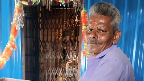 ஆசிட் வீசிய கணவன் ஆறுமுகம்
