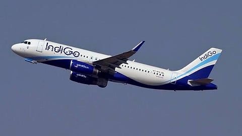 indigo flight hit by lightning at 17000 feet damages plane