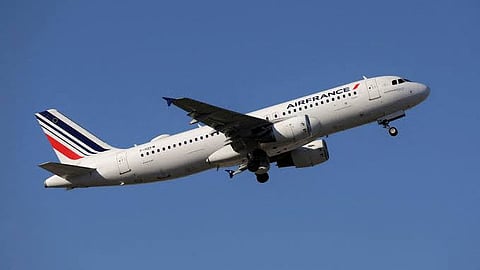 pakistan pilots crew banned israel new restrictions