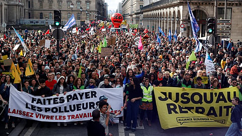 France Erupts in Protests: Fires, Looting… What’s Happening?