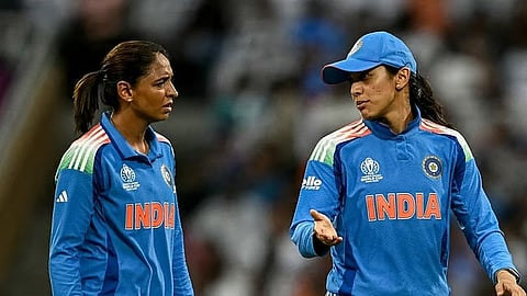 Handshake Miss Between Mandhana and Harmanpreet Sparks Buzz