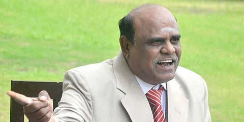 தலைமறைவாக உள்ள நீதிபதி கர்ணன் ஓய்வு பெறுகிறார்