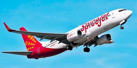 ரூ.699 கொடுத்தால் விமானத்தில் பறக்கலாம்