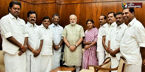பிரதமர் மோடியுடன் ஓ.ப‌ன்னீர்செல்வ‌ம் சந்திப்பு