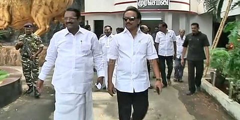 முரசொலி கண்காட்சி அரங்கு: பார்த்து ரசித்த மு.க.ஸ்டாலின்