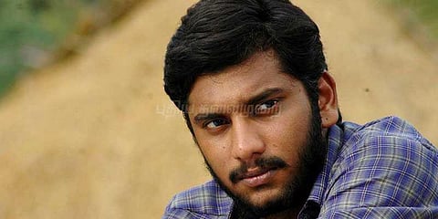 அருள்நிதிக்கு அரசியல் கற்றுத்தரும்  கரு.பழனியப்பன்!