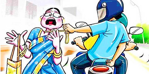 தனியாக வந்த பெண்ணிடம் 11 சவரன்‌ தாலி சங்கிலி பறிப்பு