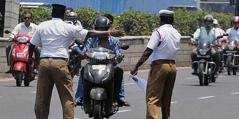 அசல் உரிமம் இல்லாவிட்டால் 3 மாதச் சிறை: காவல்துறை எச்சரிக்கை!
