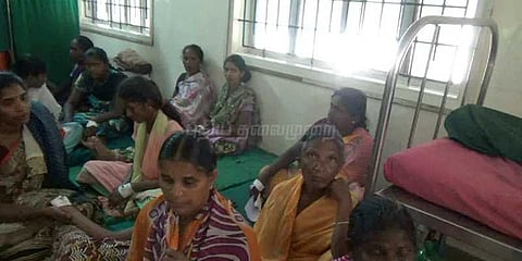 படுக்கைகள் இல்லாததால் நோயாளிகள் அவதி - அரசு மருத்துவமனையின் அவலம்