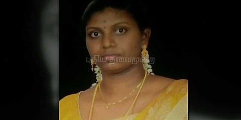 கல்லூரி பேராசிரியை மர்ம மரணம் - போலீசார் தீவிர விசாரணை