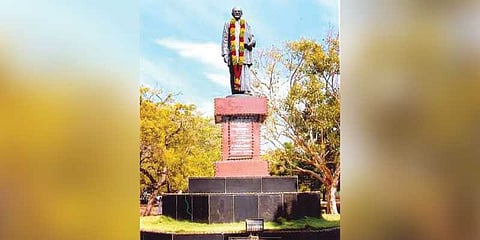 சி.பா.ஆதித்தனார் சிலை அகற்றம்: மு.க.ஸ்டாலின் கடும் கண்டனம்
