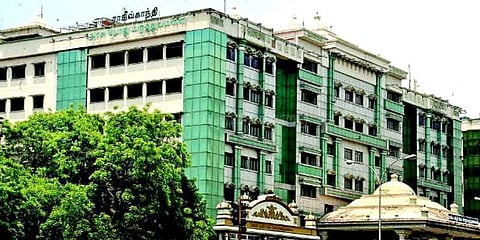 மருத்துவமனையிலிருந்து பச்சிளம் குழந்தை திருட்டு - சிசிடிவி காட்சிகளை வைத்து விசாரணை