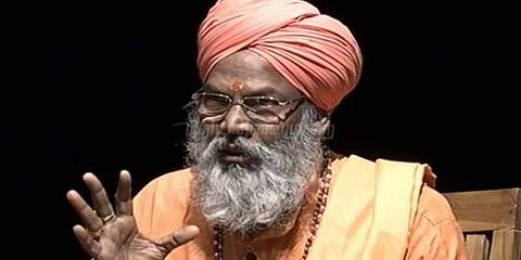 அநாகரிக காதலர்களை சிறையில் போடுங்கள்: பாஜக எம்பி சாக்‌ஷி மகராஜ்