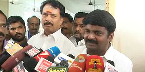 மருத்துவர் பரிந்துரை இல்லாமல் மருந்து விற்கக்கூடாது: அமைச்சர் வி‌ஜயபாஸ்கர்