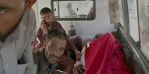 காஷ்மீரில் பாக். படைகள் தாக்குதல்: 10 வயது சிறுவன் பலி