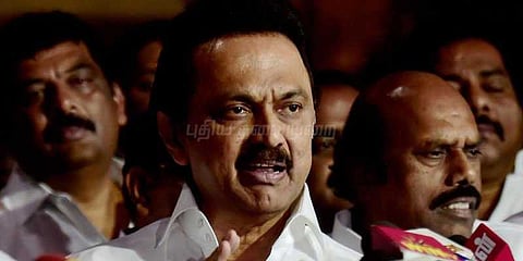 வாக்கி டாக்கி' விவகாரம்: முதல்வர் மீது ஸ்டாலின் குற்றச்சாட்டு