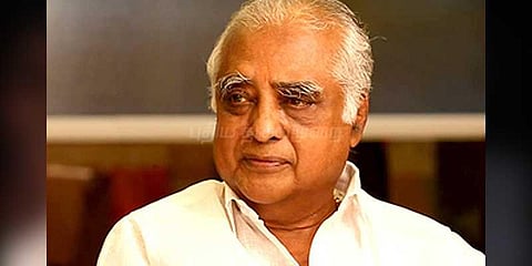 திரையரங்க விதிகளை விஷால் முடிவு செய்யக்கூடாது: அபிராமி ராமநாதன்