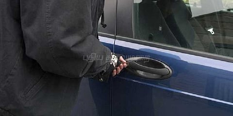 தமிழகத்தில் திருடர்கள், கேரளாவில் தொழிலதிபர்கள்: கொள்ளை கும்பல் கைது