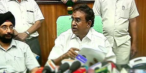 மழை பாதிப்புகள் குறித்து புகார் தெரிவிக்க டோல்-ஃப்ரி எண்கள் அறிவிப்பு