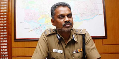காவல்துறையினர் மீட்பு பணிகளில் ஈடுபட வேண்டும்: சென்னை மாநகர காவல்ஆணையர் 