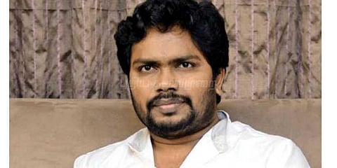 'சிகப்பும், நீலமும் ஒன்றிணைய வேண்டும்' : பா.இரஞ்சித்