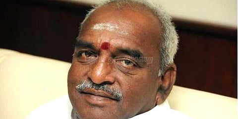 அதிமுகவை அக்கட்சியினரே அழித்துவிடுவார்கள்: பொன் ராதாகிருஷ்ணன் பேச்சு. 