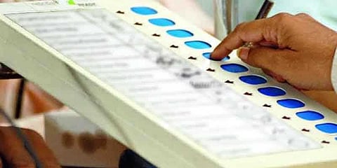 கிறிஸ்துமசுக்கு முன் ஆர்.கே.நகர் தேர்தல் என தகவல்