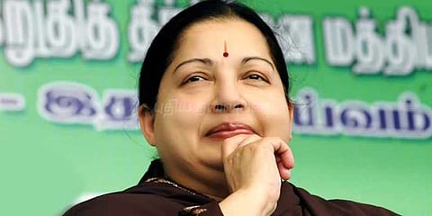 இரட்டை இலை இருந்தும் ஜெயலலிதாவே தோற்றாரே ஏன்? 