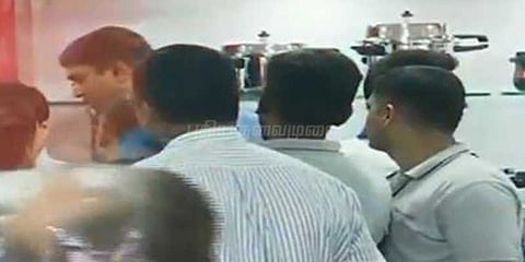 குக்கர் கடையில் ஆய்வு செய்து பலனில்லை: தினகரன் ஆதரவாளர் 