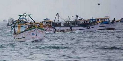 தமிழக மீனவர்கள் 433 பேரைக் காணவில்லை: மத்திய உள்துறை தகவல்