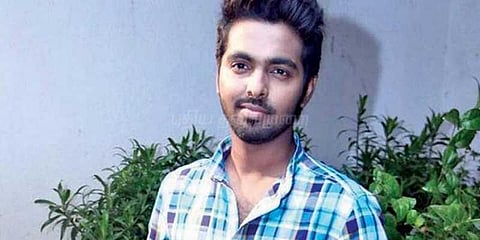 புயலால் பாதிக்கப்பட்ட குமரி மக்களுக்காக நிதி திரட்டும் ஜி.வி..!