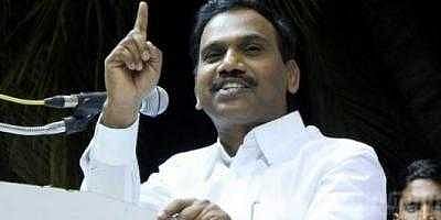 பெரியார் இருந்திருந்தால் தடியால் அடித்திருப்பார்: ஆ.ராசா கிண்டல்