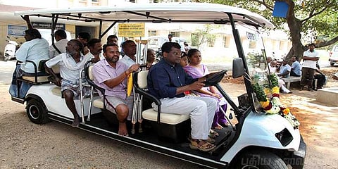 திருவண்ணாமலையில் மாற்று திறனாளிகளுக்கு பேட்டரி கார் சேவை 