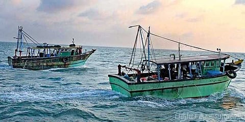 மீனவர்கள் கடலுக்கு செல்ல வேண்டாம் - வானிலை ஆய்வு மையம் எச்சரிக்கை