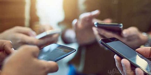 போலி செய்தி வெளியிட்டால் 10 ஆண்டுகள் சிறை: மிரட்டும் மசோதா!