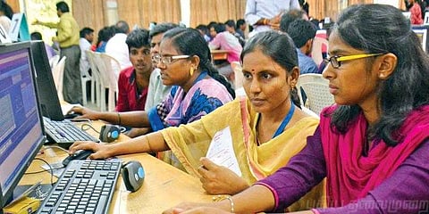 பொறியியல் படிப்பிற்கு இன்று முதல் விண்ணப்பிக்கலாம்: கையில் இதனை வைத்துக்கொள்ளுங்கள்..!