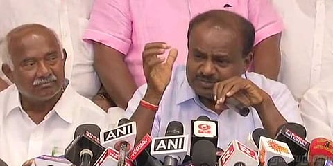 100 கோடி தரேன் ! அமைச்சர் பதவி தரேன்: பாஜக மீது குமாரசாமி குற்றச்சாட்டு