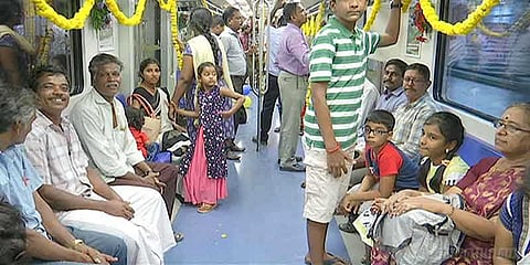 மெட்ரோவில் ஒரே நாளில் 1,20,500 பேர்  பயணம்