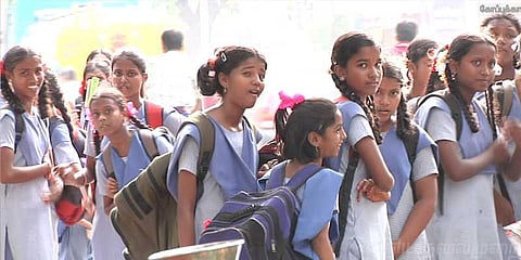 விடுமுறை முடிந்து  பள்ளிகள் இன்று திறப்பு