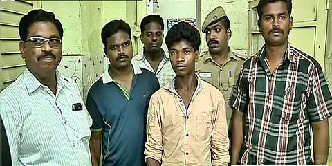 கொலை செய்துவிட்டு தப்பிக்க முயற்சி; சென்ட்ரலில்  இருவர் கைது