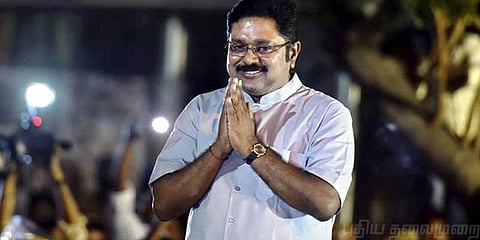 “டிடிவி தினகரனின் ஆர்.கே.நகர் வெற்றி செல்லும்”- உயர்நீதிமன்றம்