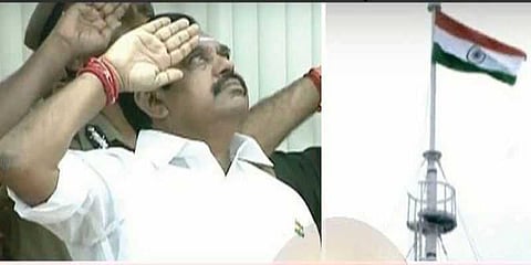 72வது சுதந்திர தினம் : தேசியக்கொடியேற்றினார் முதலமைச்சர் பழனிசாமி