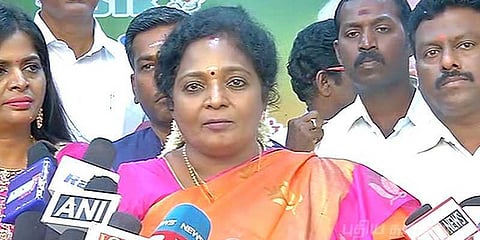 தமிழிசை புகார் - பாஜகவை விமர்சித்த பெண் கைது  