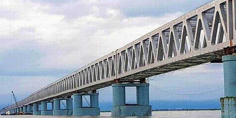 பிரம்மபுத்திரா நதியில்‌ பிரம்மாண்ட பாலம் : 20 ஆண்டுகால தவம்..
